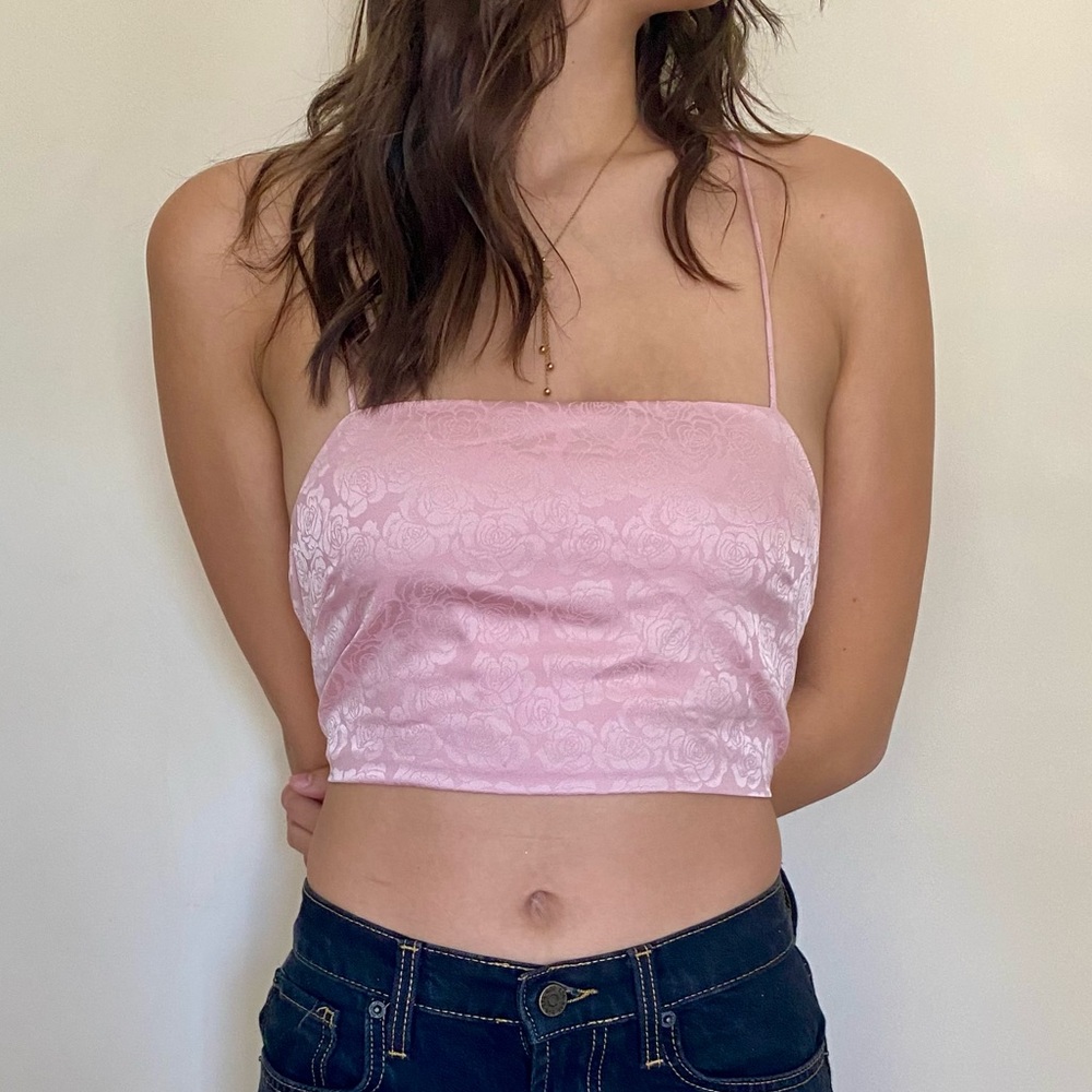 LULUS FLORAL LACE-UP TOP